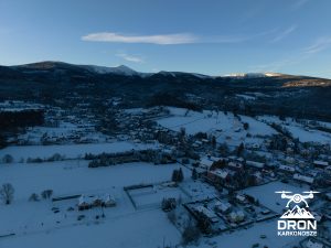 Karkonosze Śnieżka z drona