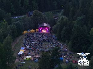 gitarą i koncert borowice dron 2