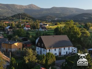 madekszówka sciegny z drona 1